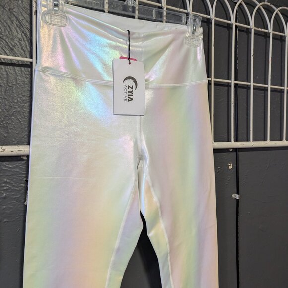 BNWT Size 6-8 Zyia White Unicorn Luxe 7/8 24" Leggings - Picture 2 of 5